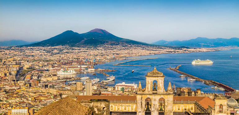 Why visit naples 770x370